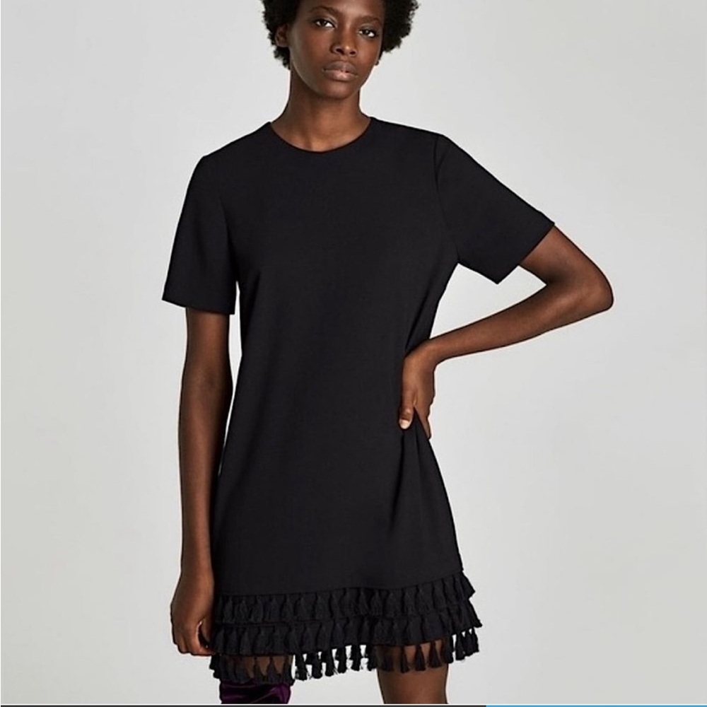 Zara Black Sheath Mini Dress with Crew Neck